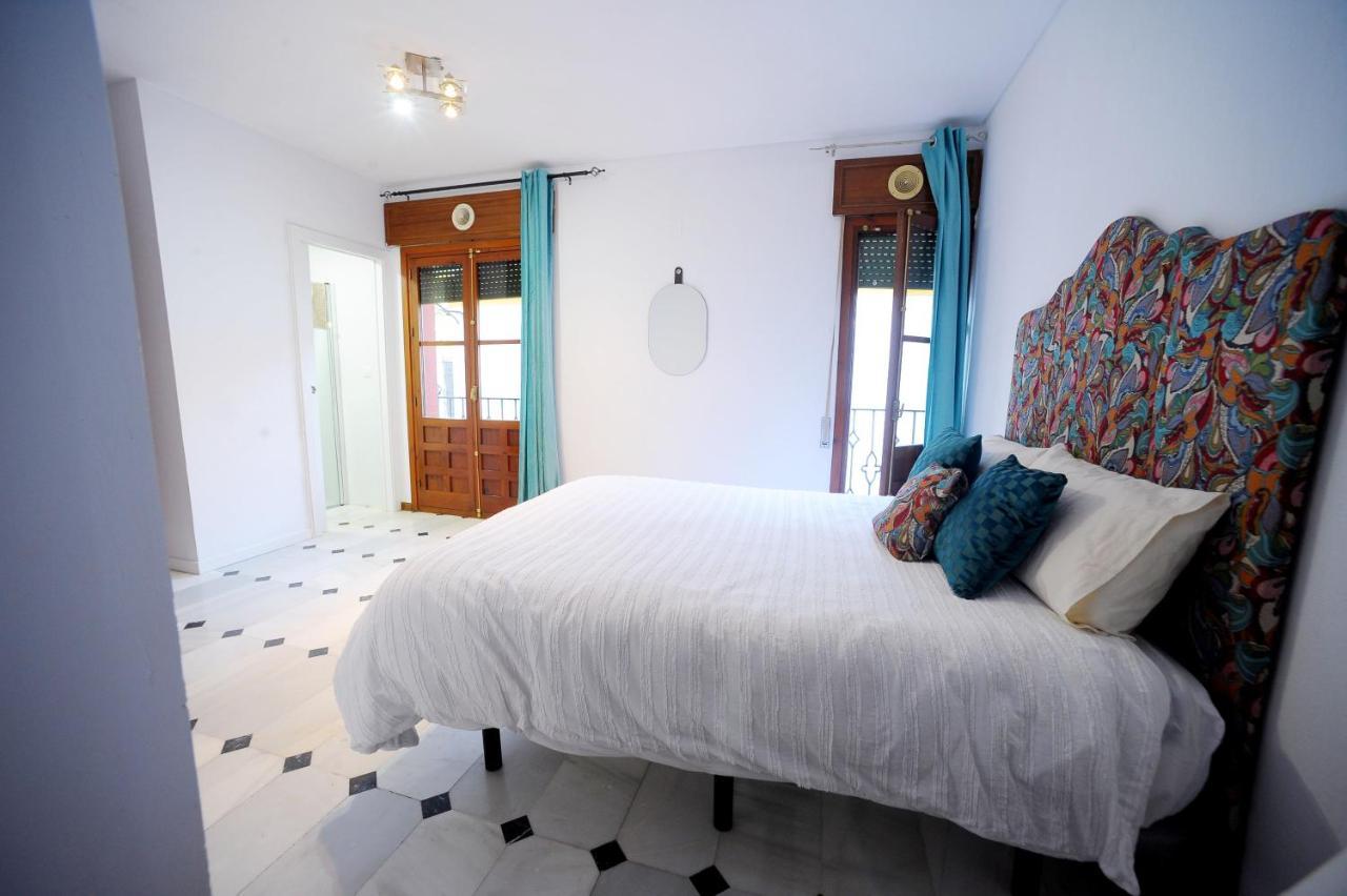 San Basilio'S Red House Bed & Breakfast กอร์โดบา ภายนอก รูปภาพ